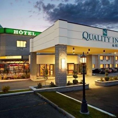 ברוסארד Quality Inn & Suites מראה חיצוני תמונה