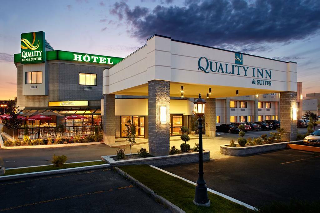 ברוסארד Quality Inn & Suites מראה חיצוני תמונה